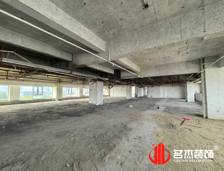 辦公室裝修現(xiàn)場(chǎng)